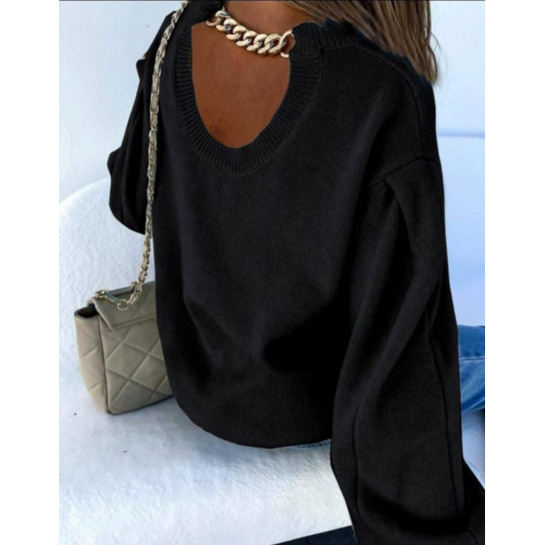 Sweter damski oversize z bufiastym rękawem i ozdobnym łańcuchem czarny