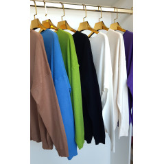 Sweterek w kilku kolorach